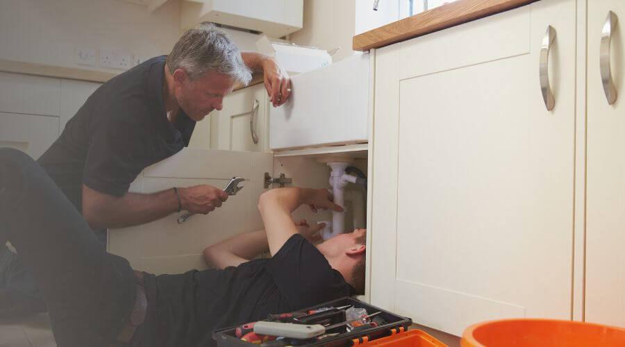 Ceiling Pipe Leak Fix in Hulbert, MI